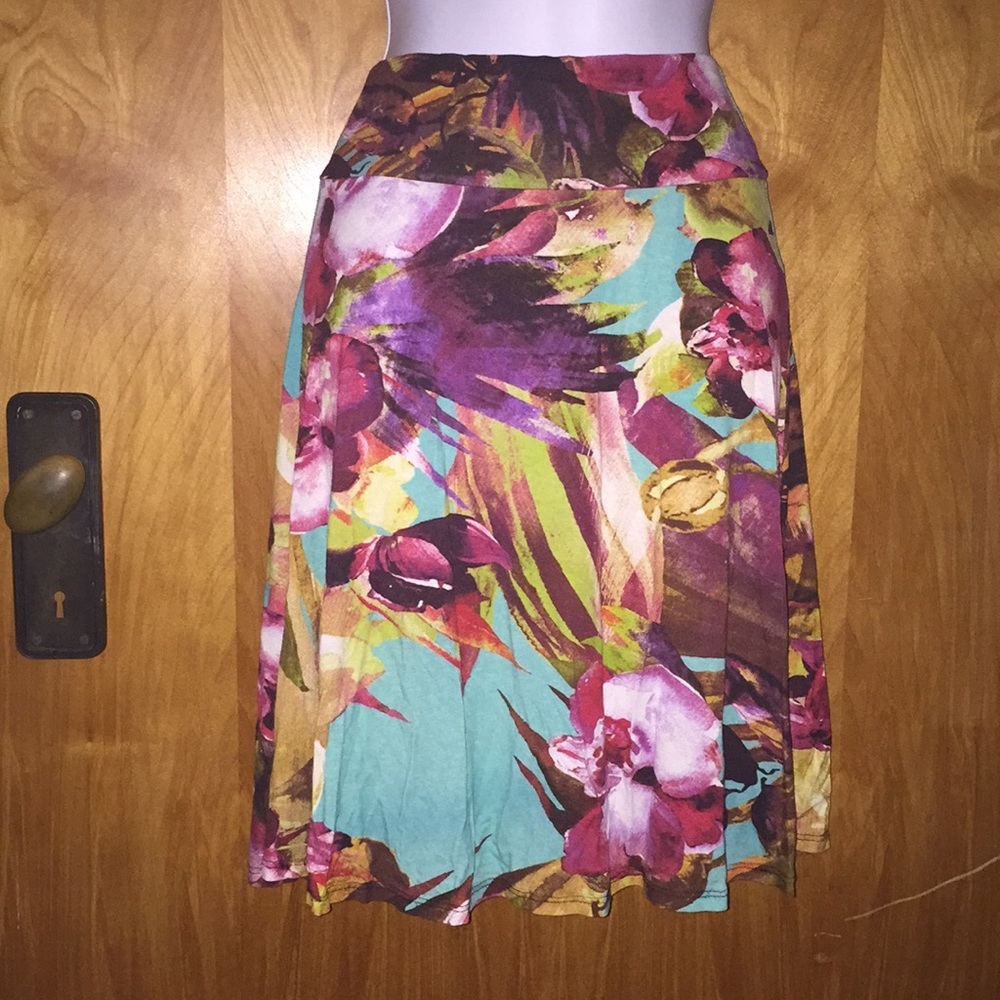Salaam Stretchy Tropical Floral Skirt Size XS